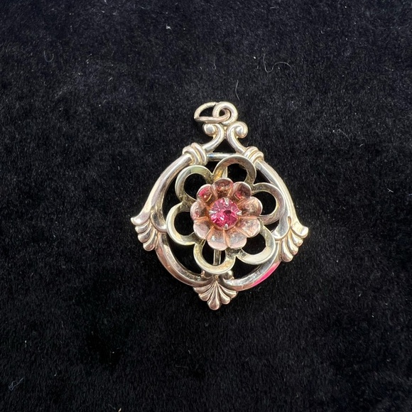 10KGF ISKIN Pendant - Picture 2 of 4